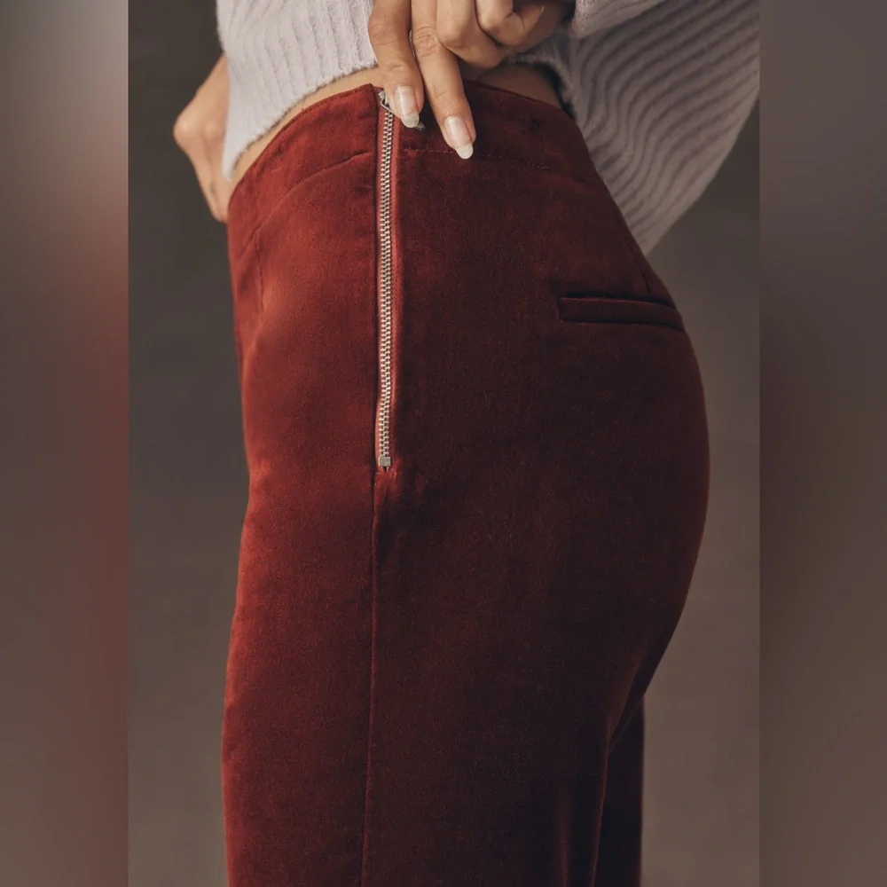 NWT! By Anthropologie Velvet Flare Pants - Size 6 🎆